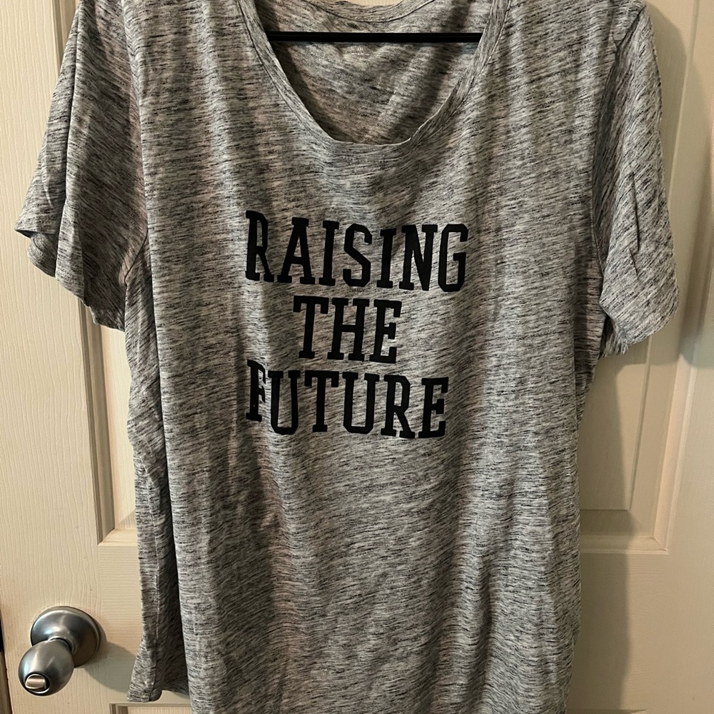 Old Navy Gray Graphic Short Sleeve T-Shirt